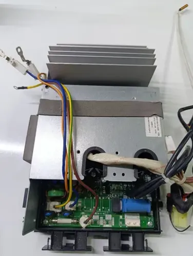 Placa da condensadora inverter Fujitsu 18.000 BTUs 