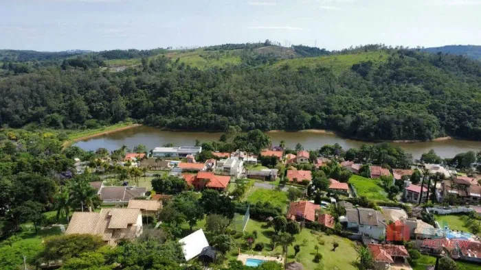 Terreno à venda Condomínio Chácaras do Lago em Vinhedo