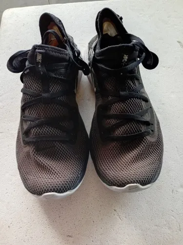 Tênis unisex Nike preto 