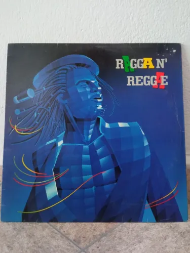 Vendo LP raggae internacional, RAGGA'N, RAGGAE, disco em ótimo estado de conservação.