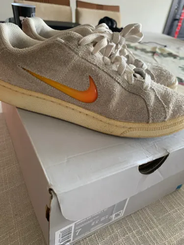 Tênis Nike Court Royale 36