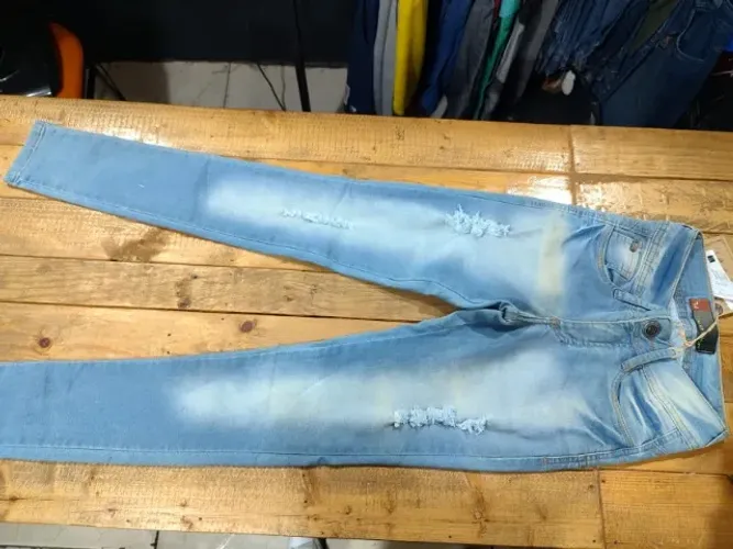 CALÇA JEANS TAMANHO;34 VALOR;80,00