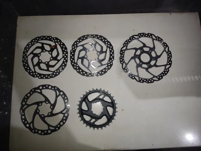 Peças de bike/grau