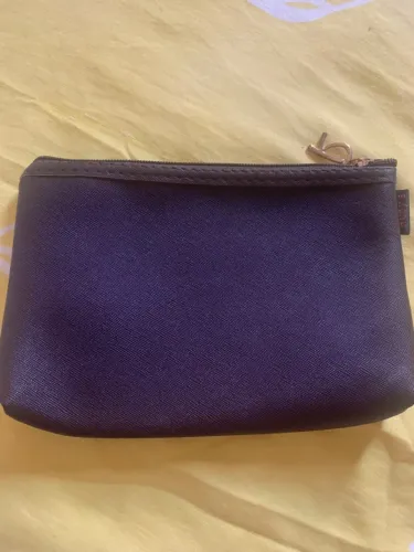 Necessaire Elegante em Couro Sintético