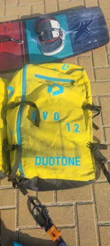 Equipamento de Kitesurf Completo - Duotone EVO + Prancha + Trapezio