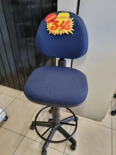 Cadeira para Caixa Alta Com Regulagem de Altura Azul Com Rodinhas Ótimo Estado 