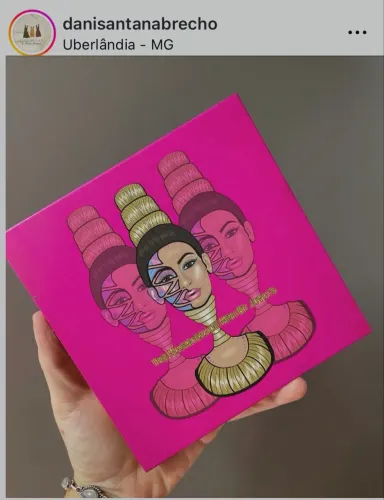 Paleta de sombras importada 