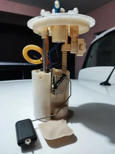 Bomba de combustível kicks com sensor de nível