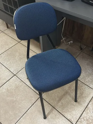 Cadeira fixa de escritório 