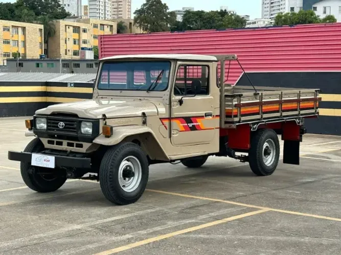 Toyota Band.Picape Chassi Longo Diesel 1990