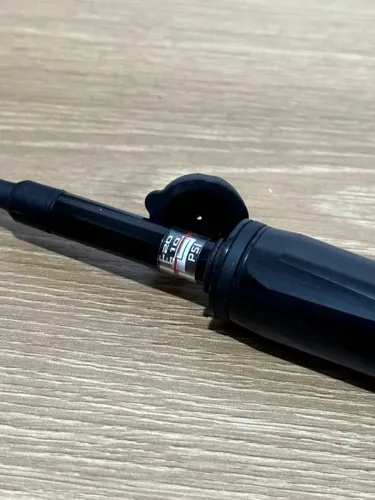 Mini Bomba de Bicicleta GIYO com Medidor de PSI