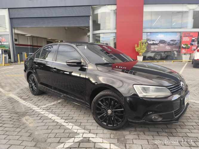 Imagem de Volkswagen Jetta Highline 2.0 TSI 16V 4P Tiptronic 2013