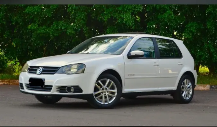 Volkswagen Golf Sportline 1.6 MI Total Flex 8V 4P 2014