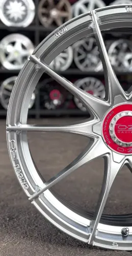 Rodas aro 20 tala 8 furação 5x112