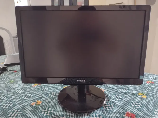 Monitor Philips 18.5 polegadas