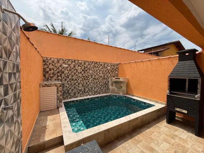 Condomínio fechado com Piscina e Churrasqueira em Itanhaém SP - Casa 2