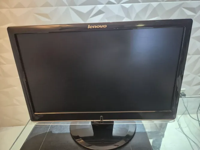 Monitor Lenovo 19.5 polegadas