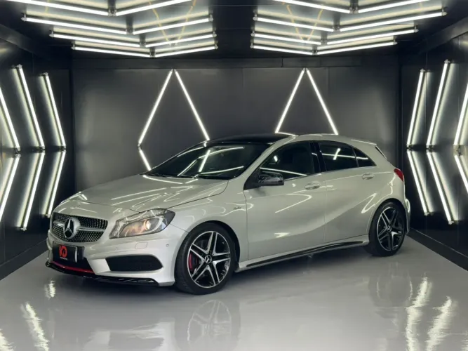 Mercedes-Benz A-250 2.0 TB Hatch 2015