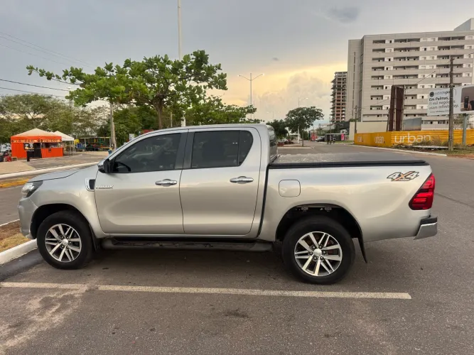 Toyota Hilux CD SRV 4X4 2.8 TDI Diesel Aut. 2019/2020