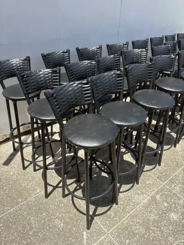 BANCO ESTOFADO PARA BALCÃO 