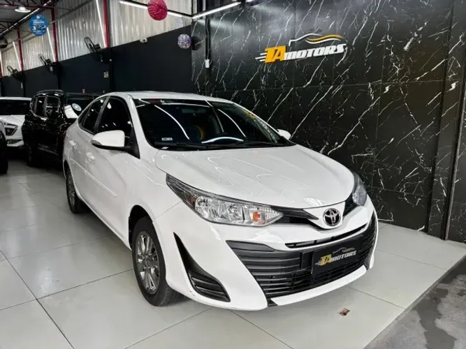 Yaris XL Plus Connect 1.5 - Completo rodas de liga-leve, 49.000km