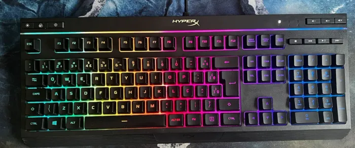 Teclado Gamer HyperX RGB USADO 
