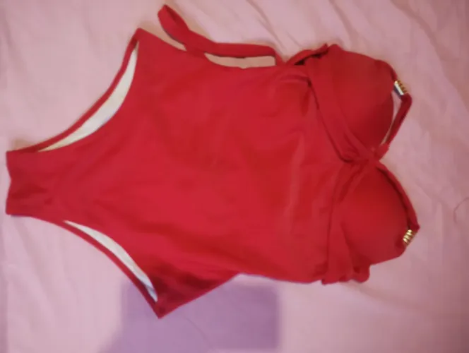 Maiô vermelho 