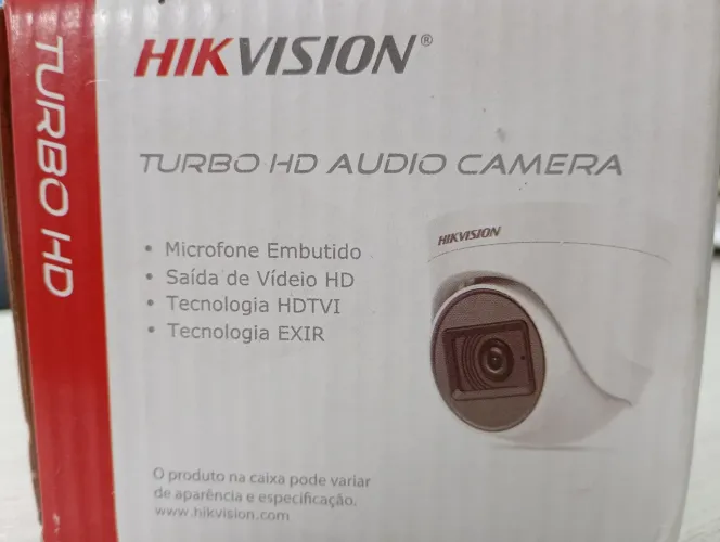 Câmera dome turbo HD com microfone DS-2CE76DOT-ITPFS