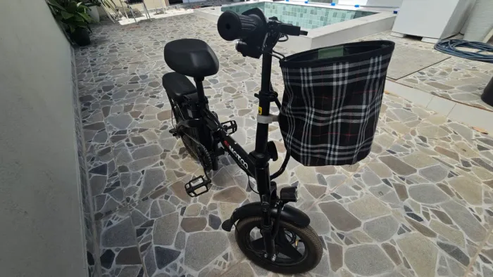 Bicicleta Elétrica Dobrável Oimotoo S6 Com Motor De 450w E Aro 14 Preto - usada