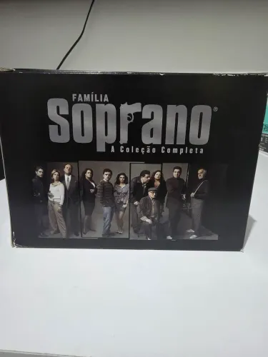Box Família Soprano - A Coleção Completa (28 DVDs) | Edição de Colecionador
