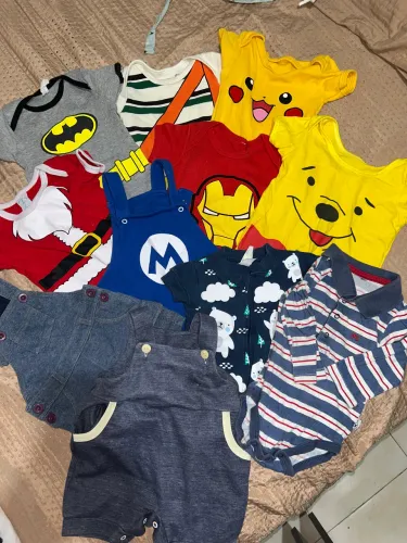 Roupas de menino