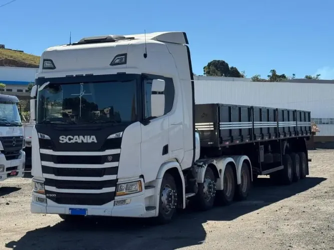 SCANIA R500 8X4 2021 - CARRETA BLOQUEIRA RODOCLARA 2021 CONJUNTO ÚNICO DONO