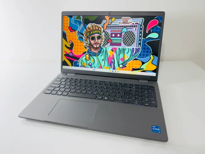 Notebook Dell Latitude I7-13th-16GB RAM Ddr5-SSD 512GB Nvme-Tela 15.6 FHD IPS