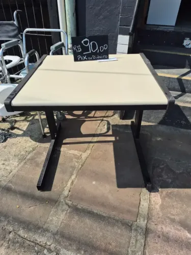 MESA ESCRIVANINHA MEDIDAS 0,80 X 0,60 X 0,75 ALTURA