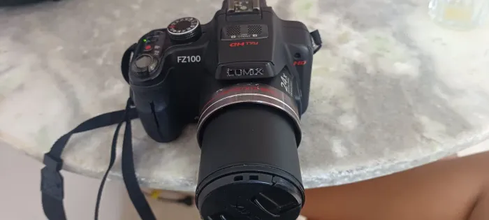 Câmera Panasonic Lumix FZ100 - Excelente Estado | Funcionando Perfeitamente