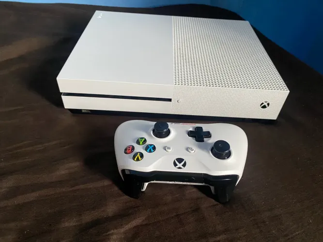 Xbox One S 1TB 