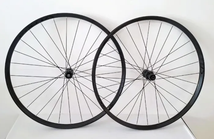 Par De Rodas Mtb Syncros Silverton 2.5 Aluminio Padrão Hg