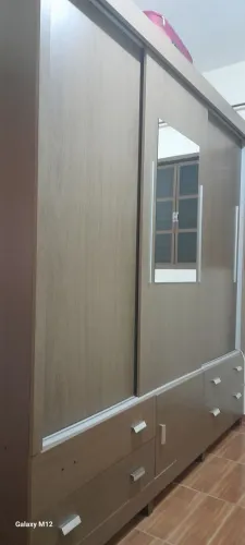 Guarda roupas 3 portas
