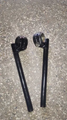 Semi Guidão o par da  Cbr 600f  Original Honda com a flagem pra 37mm