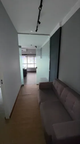 Vendo Sala Comercial - *
