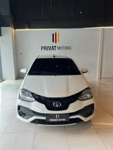 Toyota Etios X Sedan 1.5 Flex 16V 4P Mec. 2019