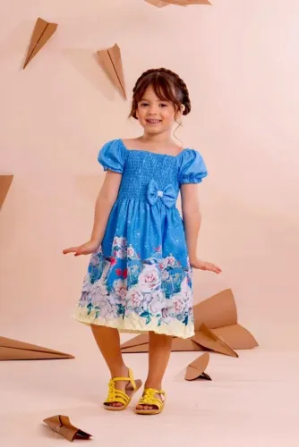 Vestido Infantil com Manga Bufante e Busto em Lastex.