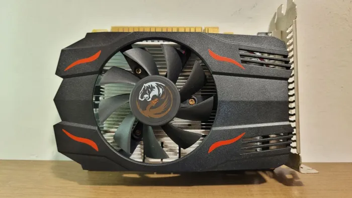 Placa de Video GT740 4gb PCYes