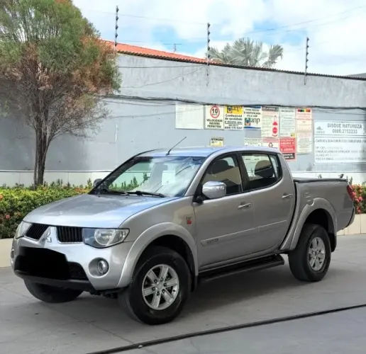 Mitsubishi L200 Triton HPE 3.2 CD TB Int.diesel MEC 2010
