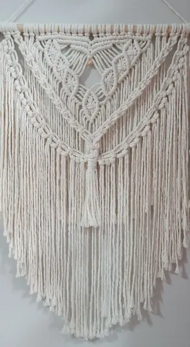 Painel em macrame cor cru para decoração