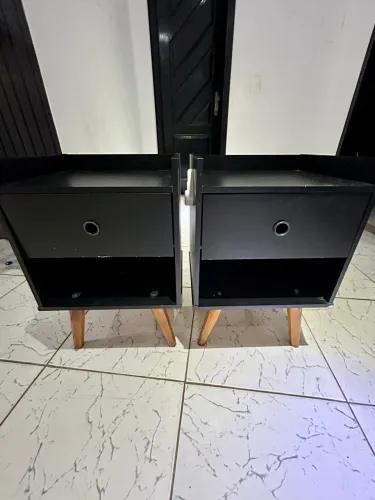 Mesa de cabeceira
