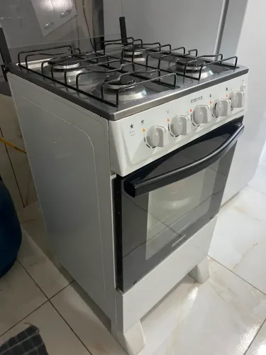 Fogão 4 bocas / automático