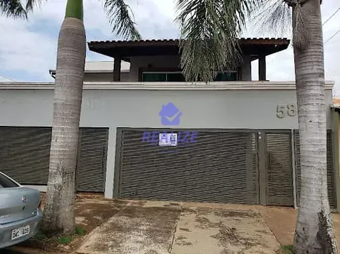 Casa com 5 dormitórios à venda, 300 m² por R$ 700.000,00 - Jardim Cristina - Botucatu/SP