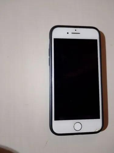 iPhone 7 em ótimo estado 