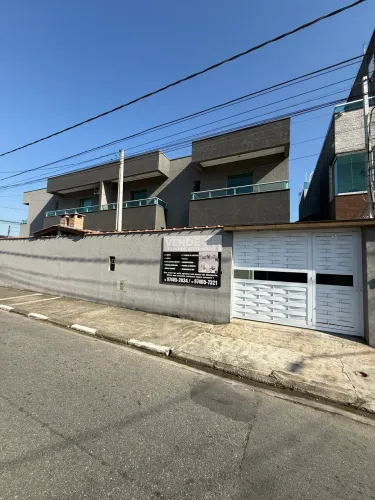 Vendo lindo sobrado em santos